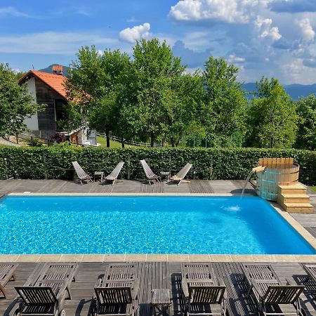 Guest House Domacija Krnc Hrib pri Hinjah Exteriér fotografie