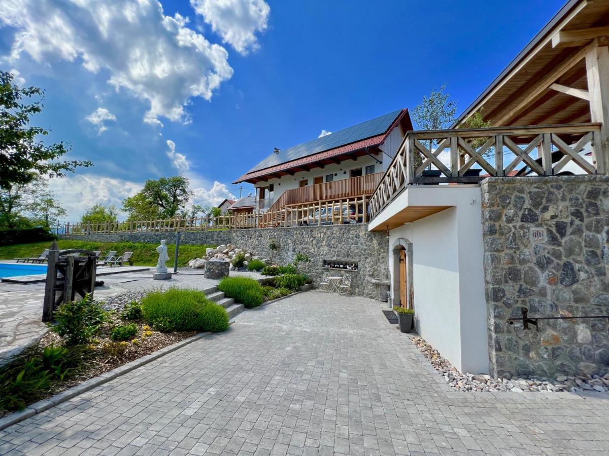 Guest House Domacija Krnc Hrib pri Hinjah Exteriér fotografie